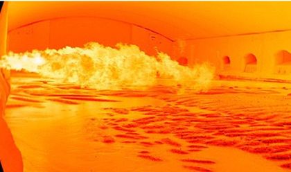 Bubble growth and transfer in three-dimensional laminar flow